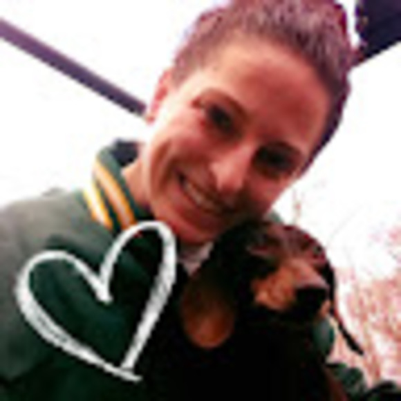 Meet your Posher, Bethany - Picture 1 of 1